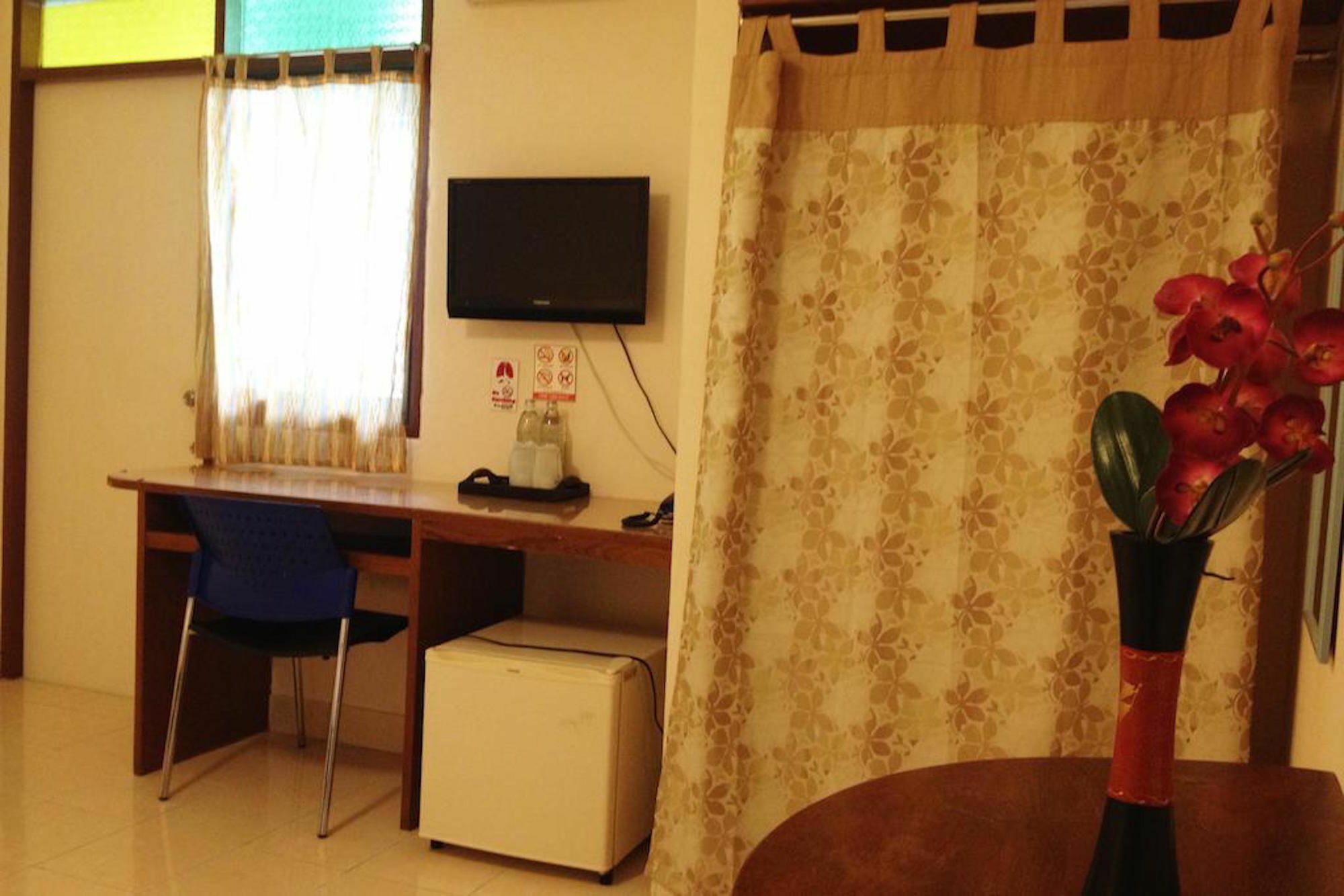 Vareevara Apartment Bangkok Bagian luar foto
